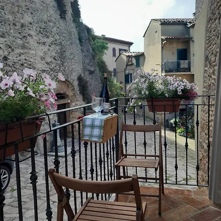 Casa Diana Montescudaio